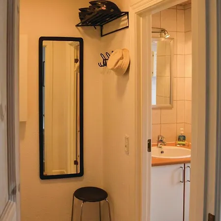 Stunning In W/ Wifi And 1 Bedrooms דירה